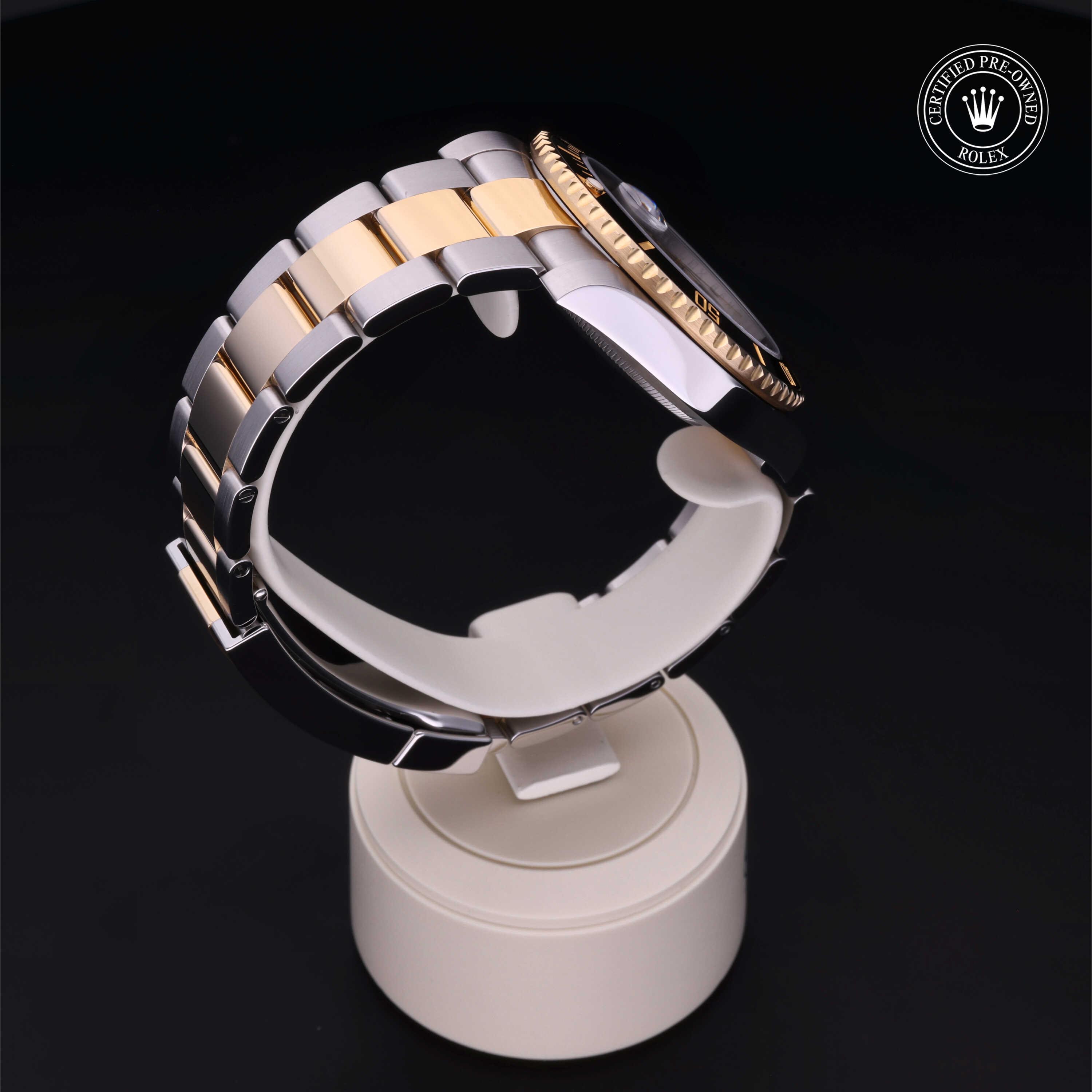 Rolex Submariner Date 360 view 116613LN