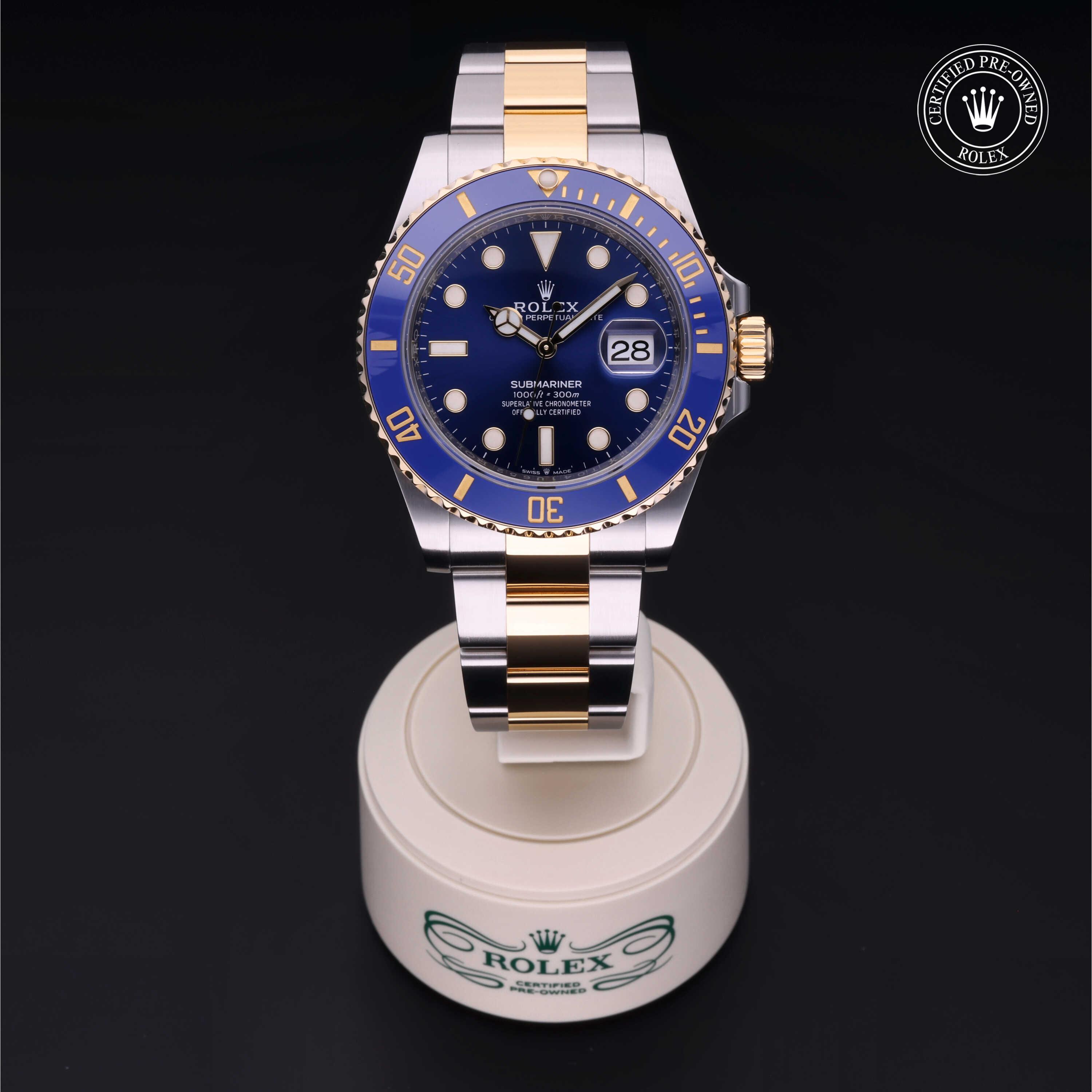 Rolex Submariner Date 360 view 126613LB