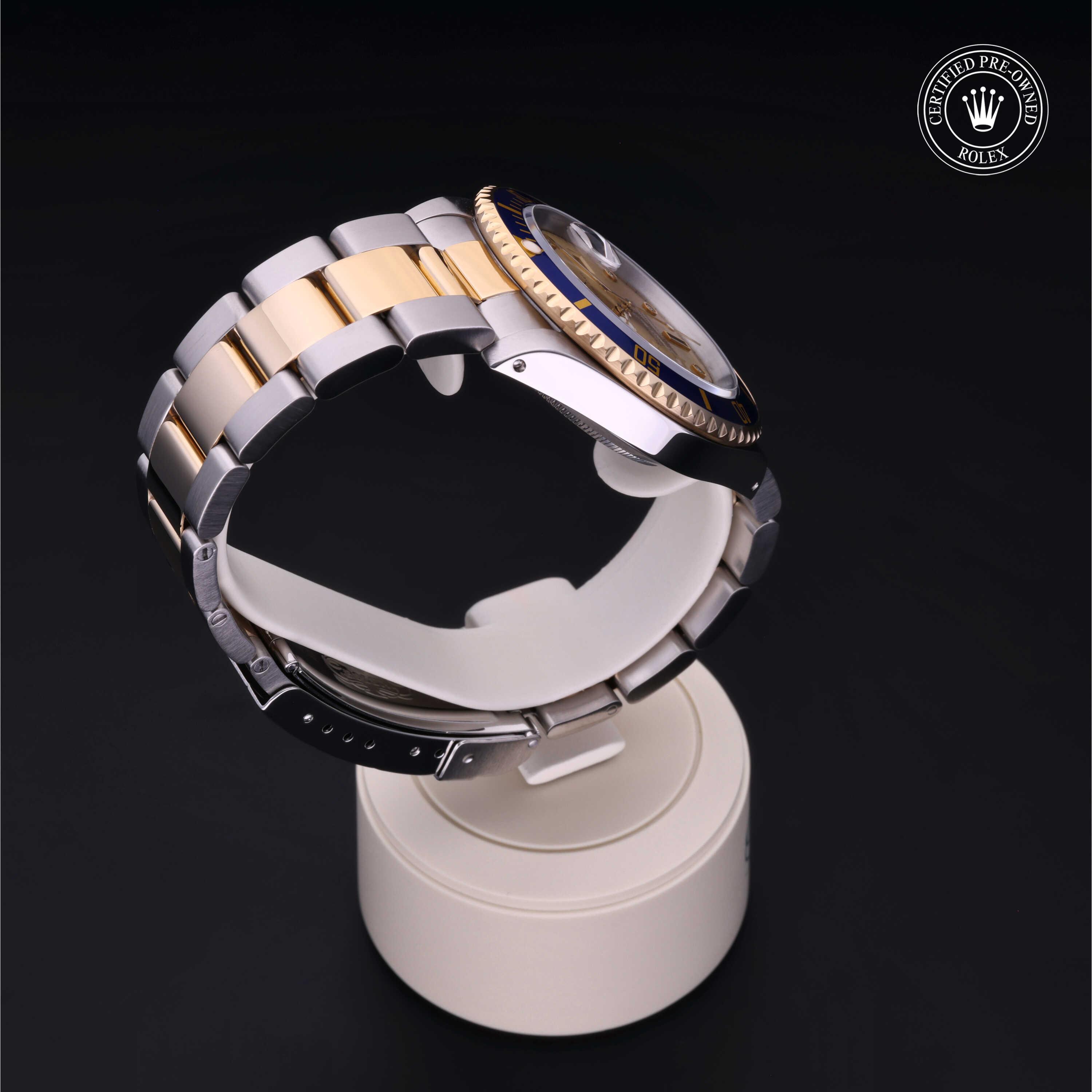 Rolex Submariner Date 360 view 16613